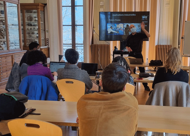 Alexis Paljic (Enseignant Chercheur, Centre de Robotique MINES Paris)  Conférence "La réalité virtuelle dans le monde industriel", Musée de Minéralogie Mines Paris - PSL