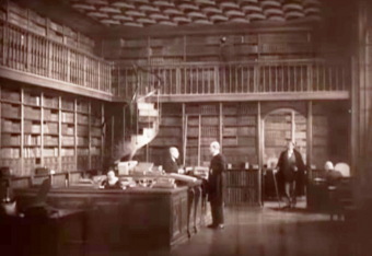 La bibliothèque de l'Arsenal dans <em>Le Magicien</em> (Rex Ingram), 1926